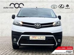 Weiß Gebraucht 2023 Toyota Proace Van / Kleinbus | 30.900 € (Superpreis)