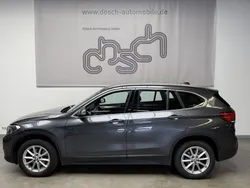 Mineralgrau Gebraucht 2020 BMW X1 Advantage SUV | 16.890 € (Fairer Preis)