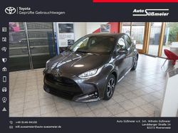 Grau Neu 2025 Toyota Yaris Hybrid Comfort Limousine | 26.990 € (Fairer Preis)