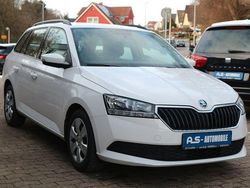 Weiß Gebraucht 2022 Skoda Fabia Active Kombi | 12.900 € (Fairer Preis)