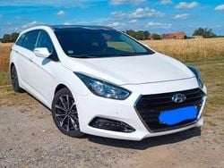 Weiß Gebraucht 2017 Hyundai i40 Style Kombi | 9.800 € (Superpreis)
