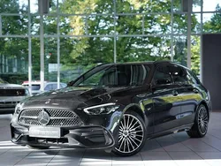 Grau Gebraucht 2022 Mercedes C300 AMG line Limousine | 41.800 € (Fairer Preis)