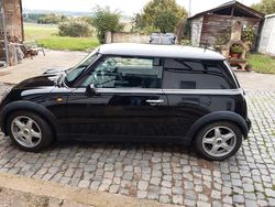 Schwarz Gebraucht 2004 Mini ONE Kleinwagen | 3.300 € (Fairer Preis)