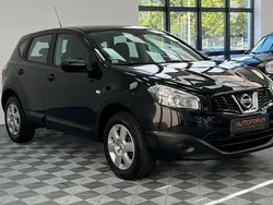 Schwarz Gebraucht 2012 Nissan Qashqai Visia SUV | 9.444 €