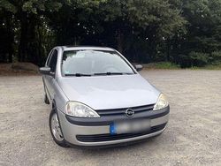Silber Gebraucht 2002 Opel Corsa Limousine | 999 € (Fairer Preis)