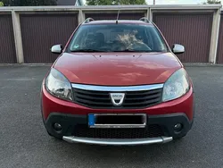 Rot Gebraucht 2009 Dacia Sandero Stepway Kleinwagen | 2.490 € (Fairer Preis)