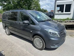 Grau Gebraucht 2015 Mercedes Vito Van / Kleinbus | 12.999 €