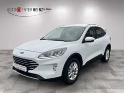 Frostweiß Gebraucht 2021 Ford Kuga Titanium SUV | 22.900 € (Fairer Preis)