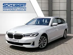 Mineralweiss metallic Gebraucht 2023 BMW 540 Luxury Line Kombi | 49.900 € (Fairer Preis)