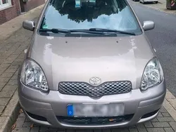 Gebraucht 2001 Toyota Yaris Kleinwagen | 1.200 €