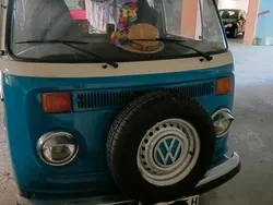 Blau Gebraucht 1975 VW T2 Van | 19.500 €