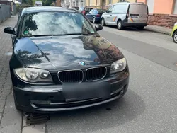 Schwarz Gebraucht 2009 BMW 116 Kleinwagen | 1.590 €