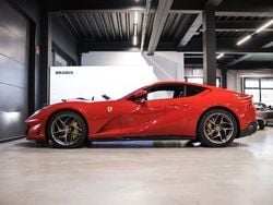 Rot Gebraucht 2017 Ferrari 812 Coupé | 299.999 €
