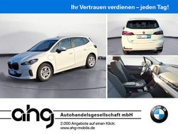 Weiß Gebraucht 2023 BMW 225 Active Tourer Van / Kleinbus | 30.860 € (Superpreis)