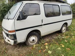 Weiß Gebraucht 1990 Isuzu Midi Van / Kleinbus | 3.500 €