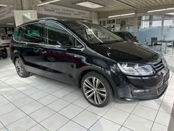 Schwarz Gebraucht 2015 VW Sharan Cup Van / Kleinbus | 14.990 € (Fairer Preis)
