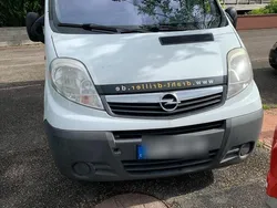 Weiß Gebraucht 2009 Opel Vivaro Van | 3.800 €