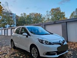 Weiß Gebraucht 2013 Renault Scénic III Van / Kleinbus | 4.800 € (Superpreis)