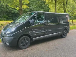 Schwarz Gebraucht 2013 Renault Traffic Van / Kleinbus | 8.200 €