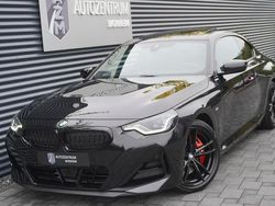 Black sapphire metallic Gebraucht 2024 BMW 230 M Sport Coupé | 47.990 € (Teuer)