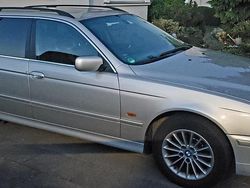 Silber Gebraucht 2002 BMW 530 Basis Kombi | 3.850 € (Etwas zu teuer)