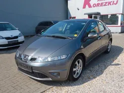 Grau Gebraucht 2009 Honda Civic Comfort Limousine | 4.489 € (Fairer Preis)