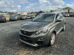 Grau Gebraucht 2019 Peugeot 3008 Allure SUV | 8.900 € (Superpreis)