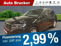 Schwarz Gebraucht 2019 VW Touareg Basis SUV | 37.440 € (Fairer Preis)
