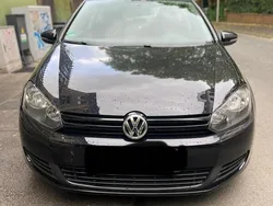 Schwarz Gebraucht 2010 VW Golf VI Limousine | 4.379 € (Guter Preis)