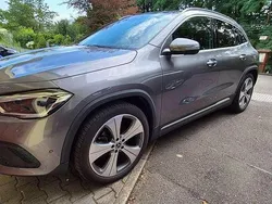 Grau Gebraucht 2020 Mercedes GLA200 SUV | 35.600 € (Teuer)