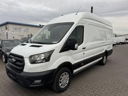 Weiß Gebraucht 2022 Ford Transit Trend Van / Kleinbus | 18.950 € (Guter Preis)