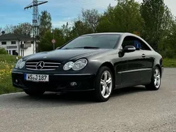 Schwarz Gebraucht 2005 Mercedes CLK320 Avantgarde Coupé | 5.400 € (Fairer Preis)