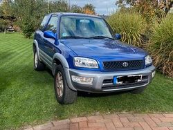 Blau Gebraucht 2000 Toyota RAV4 SUV | 5.750 € (Teuer)