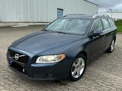 Blau Gebraucht 2009 Volvo V70 Kombi | 4.650 € (Guter Preis)