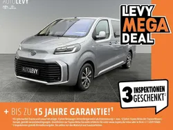 Metallic Gebraucht 2024 Toyota Proace Verso Team Kombi | 41.990 € (Fairer Preis)