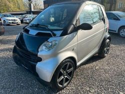 Schwarz Gebraucht 2000 Smart ForTwo Cabrio Passion Cabrio | 2.850 € (Fairer Preis)