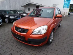 Orange Gebraucht 2006 Kia Rio Kleinwagen | 2.990 € (Fairer Preis)