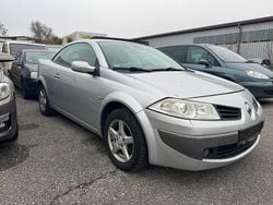 Silber Gebraucht 2006 Renault Mégane Cabriolet Cabrio | 1.450 € (Fairer Preis)