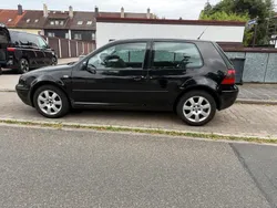 Schwarz Gebraucht 2003 VW Golf IV Limousine | 1.699 €