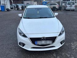 Weiß Gebraucht 2015 Mazda 3 Urban Limited Limousine | 11.900 € (Fairer Preis)