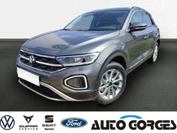 Grau (indiumgrau metallic) Gebraucht 2024 VW T-Roc Style SUV | 33.475 € (Etwas zu teuer)