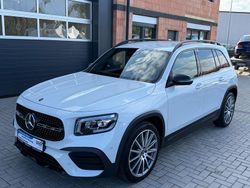 Weiß Gebraucht 2021 Mercedes GLB200 AMG line SUV | 29.999 € (Fairer Preis)