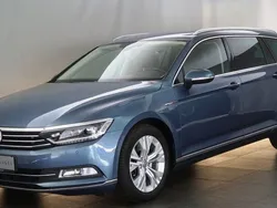 Blau Gebraucht 2015 VW Passat Highline Kombi | 14.990 € (Guter Preis)