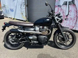 Schwarz Gebraucht 2019 Triumph Moss | 5.990 €