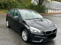 Schwarz Gebraucht 2016 BMW 216 Van / Kleinbus | 3.999 €