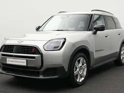 Grau Gebraucht 2024 Mini Countryman SUV | 38.086 € (Fairer Preis)