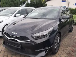 Schwarz Gebraucht 2024 Kia Ceed Spirit Limousine | 23.990 € (Guter Preis)