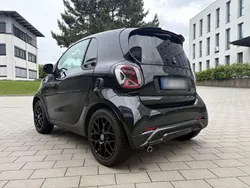 Schwarz Gebraucht 2016 Smart ForTwo Coupé Brabus Kleinwagen | 14.200 € (Guter Preis)