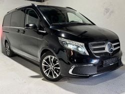 Schwarz Gebraucht 2021 Mercedes V300 Avantgarde Van / Kleinbus | 38.500 € (Superpreis)