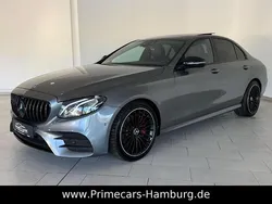 Grau Gebraucht 2018 Mercedes E220 AMG line Limousine | 29.990 € (Teuer)